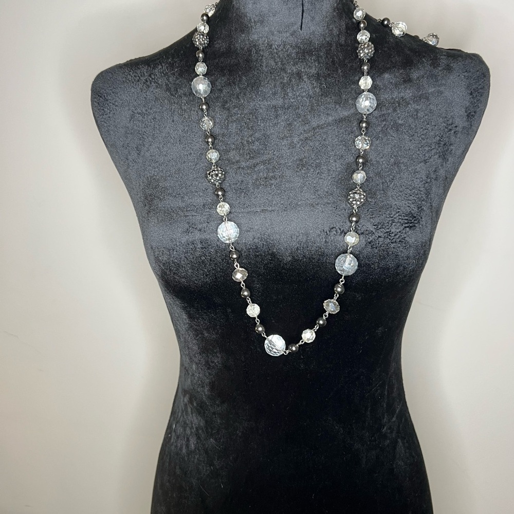 Elegant Silver Beaded Necklace with Matching Earrings